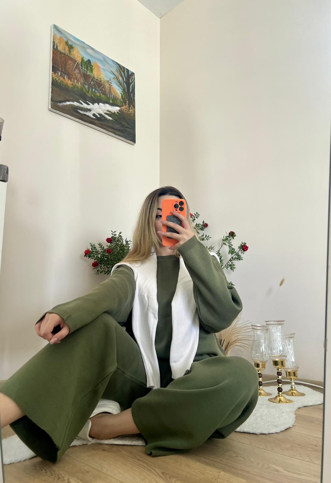 YEŞİL İKİLİ TRİKO TAKIM