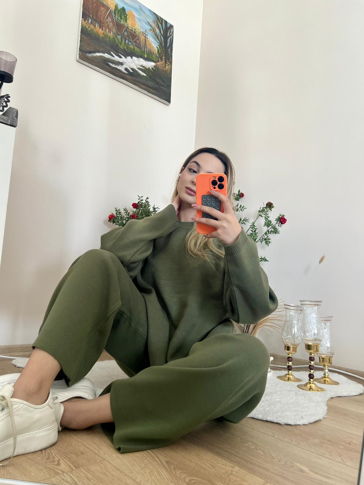 YEŞİL İKİLİ TRİKO TAKIM