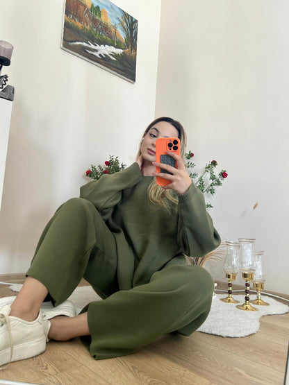 YEŞİL İKİLİ TRİKO TAKIM