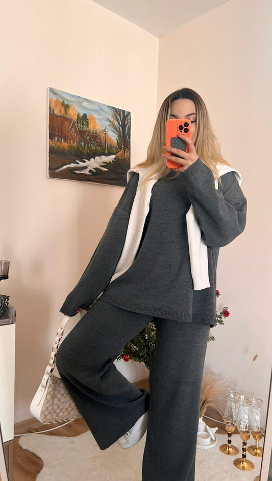 GRİ İKİLİ TRİKO TAKIM