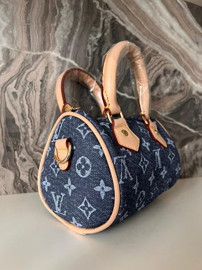 LV KOT DESENLİ ÇANTA