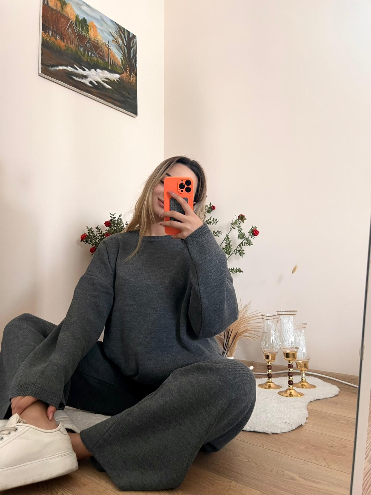 GRİ İKİLİ TRİKO TAKIM